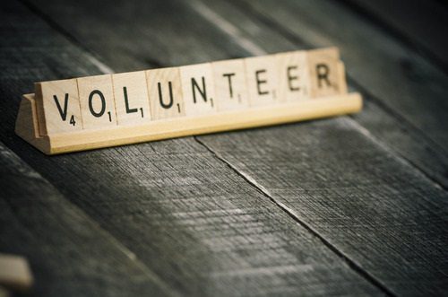 4 Ways Technology Helps Overcome the Challenge of Leading Volunteers